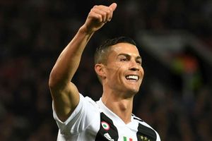 Atalanta 2 Juventus 2: Substitute Ronaldo salvages a point