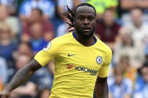 Victor Moses likely to leave Chelsea in £12m transfer as Crystal Palace show interest