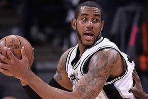 NBA wrap: Aldridge scores 56 in Spurs' double-OT win over Thunder