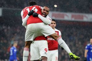 Arsenal 2 Cardiff City 1: Aubameyang and Lacazette see Gunners bounce back