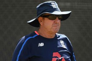 Bayliss slams England's lack of 'guts and determination'