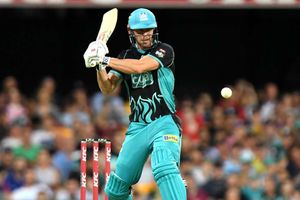 'Bash Brothers' McCullum and Lynn run roughshod over Renegades
