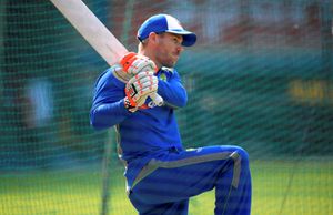 David Warner bats right-handed, hits Chris Gayle for a SIX during BPL match - Watch