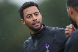 Dembele leaves Spurs for Guangzhou