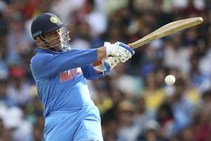 Dhoni is still world's best ODI finisher: Chappell