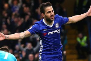 Fabregas departs Chelsea for Monaco