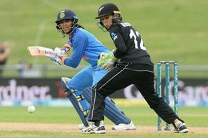 Smriti, Mithali sparkle as India eves clinch series against NZ