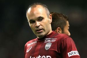 Iniesta apologises for controversial Three Kings Day photo