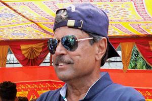 Kapil Dev displeased after efforts to stall Raman's appointment as women's team coach