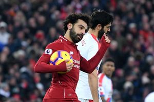 Premier League Wrap: Salah reaches 50 thanks to Speroni shocker