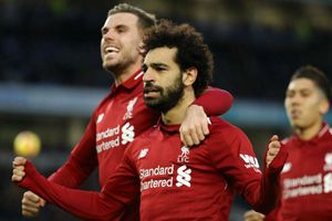 Brighton and Hove Albion 0 Liverpool 1: Salah holds nerve to get Reds back on track