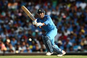 MS Dhoni completes 10000 ODI runs for India, becomes fifth Indian cricketer to enter elite club