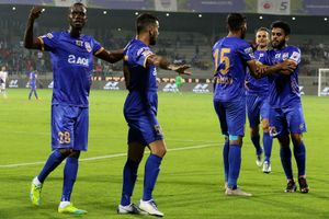 ISL: Mumbai break Bengaluru’s unbeaten run