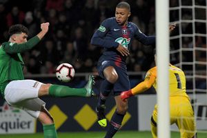 Pontivy GSI 0 Paris Saint-Germain 4: Coupe de France cruise ease through