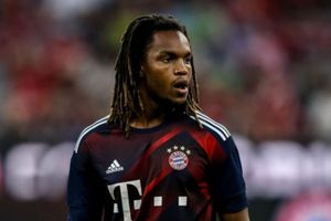 Bayern Munich reject PSG's approach for Renato Sanches
