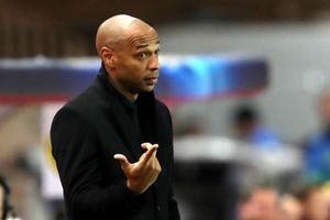 Monaco sack Henry, reappoint Jardim