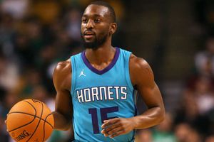 Hornets guard Walker suffers neck sprain against Bucks