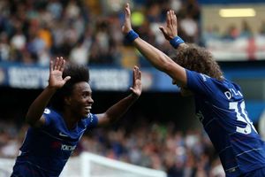 Willian hoping David Luiz stays at Chelsea