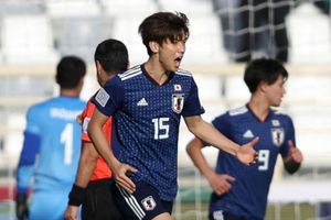 AFC Asian Cup: Japan 3 Turkmenistan 2: Osako inspires Samurai Blue fightback
