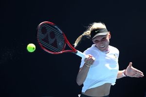 Vekic cruises, Sakkari exits in Mexico