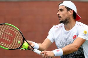 Pella upsets Schwartzman at Cordoba Open
