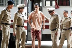 Bahrain footballer Hakeem's extradition hearing in April