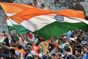 Indian cricket fans face trouble while entering Dubai stadium for PSL match