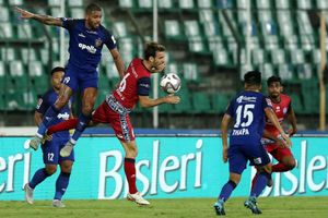 ISL: NorthEast qualify as Jamshedpur draw a blank in Chennai