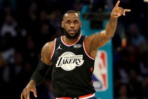 NBA All-Star: Team LeBron rally past Team Giannis