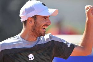 Londero completes ATP fairytale with Cordoba triumph