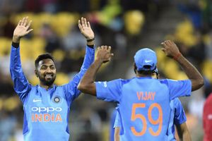 India vs New Zealand, 2nd T20I: Clinical bowlers, masterful Rohit guide India to series-levelling win - As it happened