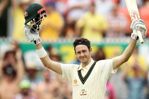 Patterson celebrates first Test ton on tough day for Sri Lanka