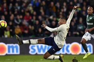 Saint-Etienne 0 Paris Saint-Germain 1: Magical Mbappe snatches the points