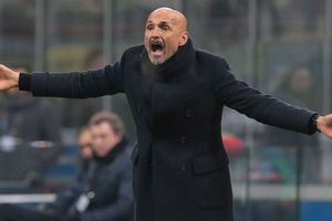 It clearly hit his chest! Spalletti rages over referee decision against Inter