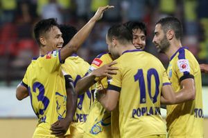 ISL: KBFC 3-0 CFC: Kerala Blasters end win drought in style