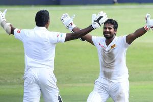 Du Plessis applauds 'Superman' Perera effort