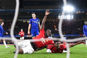 Chelsea 0 Manchester United 2: Solskjaer's men bounce back to reach FA Cup quarter-finals
