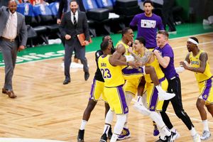 NBA wrap: Rondo's buzzer-beater lifts Lakers past Celtics