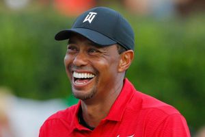 Tiger Woods wins Laureus World Comeback of the Year Award