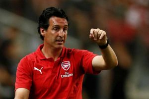 Arsenal target Umtiti and Alaba to fix defensive woes