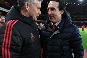 Manchester United to rival Arsenal for Serie A sensation
