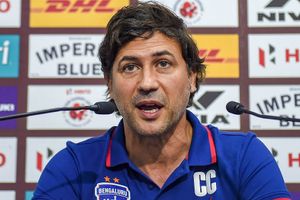 ISL Final: Can't rate us as favourites, both are equal: Bengaluru head coach