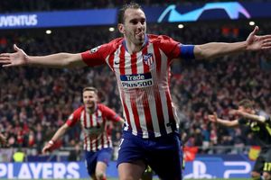 Godin passed fit as Simeone warns against focusing on Ronaldo