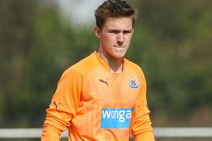 Arsenal keeping tabs on Newcastle keeper Freddie Woodman