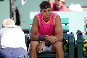 Nadal worried about knee ahead of Federer showdown