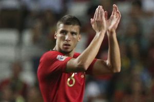 Manchester United interested in Benfica star Ruben Dias