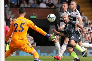 Fulham 0 Manchester City 2: Guardiola’s men back on top
