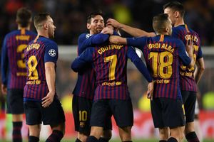 Solskjaer backs Barcelona to win Champions League