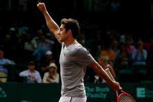 Garin claims maiden ATP title in Houston