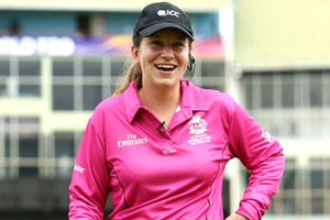 Claire Polosak set to become first woman umpire to stand in men's ODI